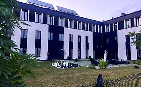 Vanta Business Center